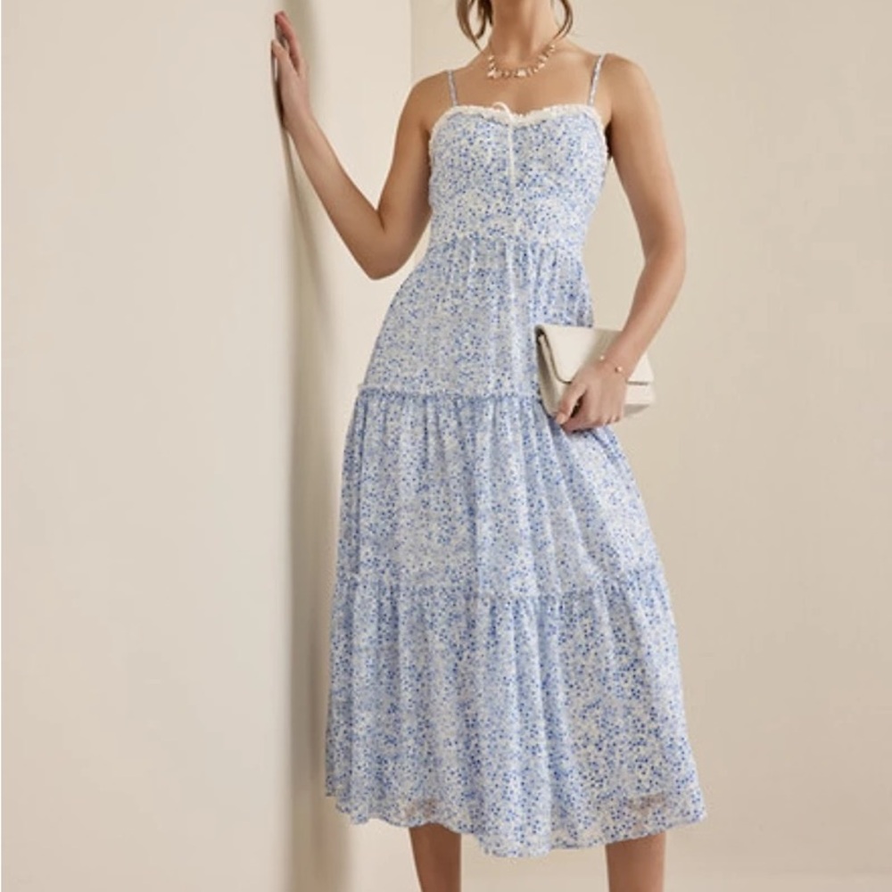 Francesca's Collections Blue Floral Tiered Midi Dress